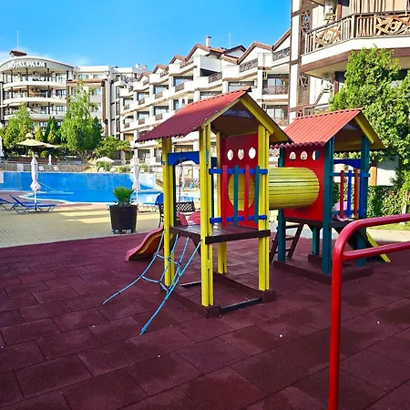Royal Palm Sea Nest Appartement *